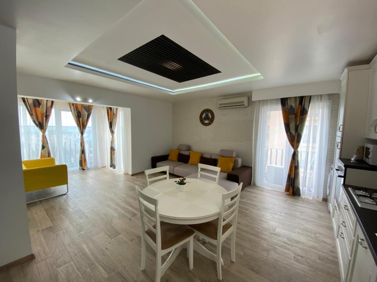 Sunny Deluxe Apartment Cosmopolis Stefanestii de Jos Exterior foto