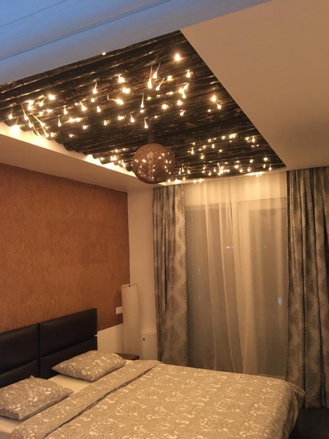 Sunny Deluxe Apartment Cosmopolis Stefanestii de Jos Exterior foto